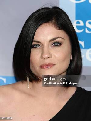 Jodi Lyn Okeefe Lesbian Porn - Actress Jodi Lyn O'Keefe arrives at the L.A. Gay and Lesbian Center's...  News Photo - Getty Images