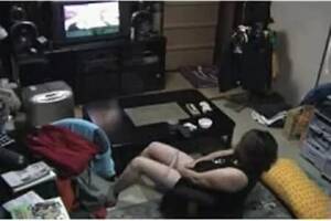 girl masturbating watching porn - Wife masturbating watching porn - ThisVid.com