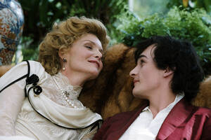 Michelle Pfeiffer Porn - Courtesans gone wild in 'Cheri' and 'The Girlfriend Experience' -  Macleans.ca