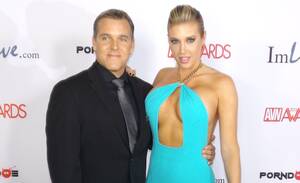 2015 Avn New Porn Stars - AVN Awards 2015 Red Carpet PHOTOS (Part 4) - TRPWL