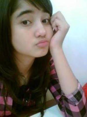 Candy Spelling Fake Porn - Perawanku Kuserahkan Pada Bapak Kost