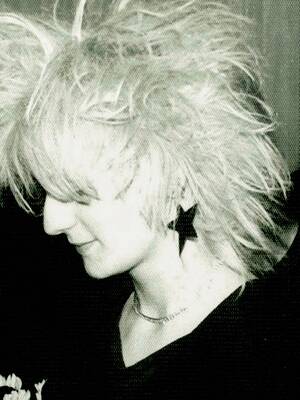 air force girls fucking fat - A Transparent Woman,â€ by Hari Kunzru | The New Yorker