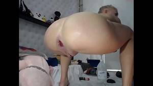 Extrem Big Toys - Horny girl playing with Extreme Big toys - XVIDEOS.COM