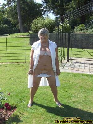 bbw mature granny outdoors - Super size mature bbw granny pulls down her panty and exposing her tits and  pussy outdoors.