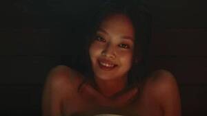 Gay Jennie Porn - Here's Why Fans Think Jennie's Character on HBO's The Idol Is Queer