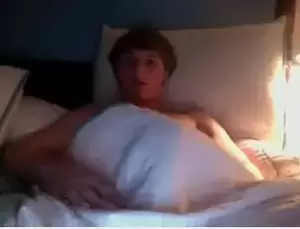 college boy jerks off - hot college boy jerking off | xHamster