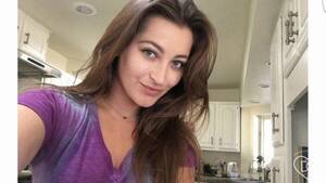 Dani Daniels Porn Star Selfie - Opinion on the pornstar Dani Daniels? You heard of her? Boys and girls? -  Sexuality