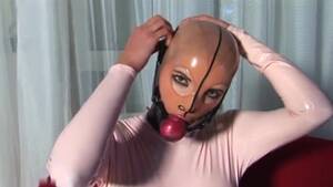 Kinky Blonde Toy - Kinky blonde masturbating with her toys - fetish porn at ThisVid tube