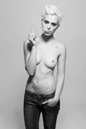Androgynous Men Sex - Androgynous Women, Androgynous Style, Androgyny, Strong Girls, Sexy Hot  Girls, Beautiful People, Portrait, Nude, Google