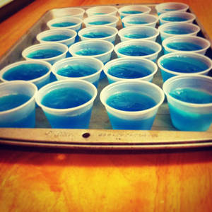 Drunk Jello - Blue Raspberry Blue Wave and Berry Blue Jello- Jello-O shots!