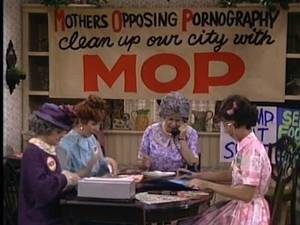 Mamas Family Porn - Photo Gallery