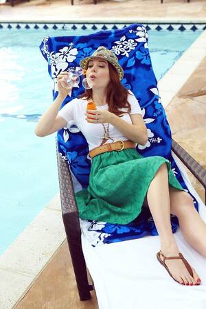 Alyson Hannigan Bondage Sex - Reddit - Dive into anything