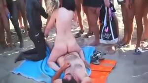 beach voyeurs crowd - nude beach crowd pleasers - watch on VoyeurHit.com. The world of free voyeur  video, spy video and hidden cameras