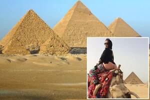 Egyptian Porn Star Riding Camel - Porn Actress Carmen De Luz Post Picture Of Her Bare Bottom On Camel In  Front of Pyramids @arthurrichard61 | FujiiPOP Online Magazine