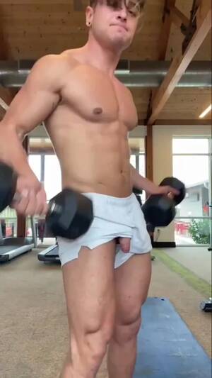 big dick biceps - Huge biceps, hard dick - ThisVid.com
