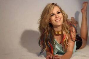 Bridgit Mendler Porn Feet - Bridgit Mendler's Feet << wikiFeet