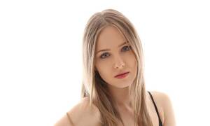 25 Year Old Porn Stars - 15 New Teen Porn Stars Right Now Under 25