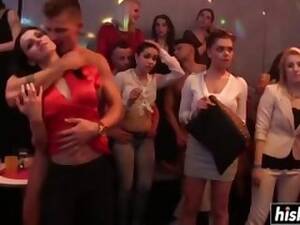 college party girls in action - College Party Girls In Action | Sex Pictures Pass