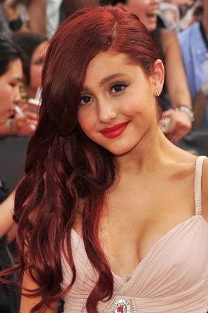Harry Potter Ariana Grande Porn - Ariana Grande Has Switched Up Her Hair Color 7 Times Since 2016