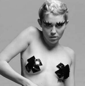 Miley Cyrus Doing Porn - El vÃ­deo porno de Miley Cyrus no estarÃ¡ en el Festival de Cine Porno de  Nueva York