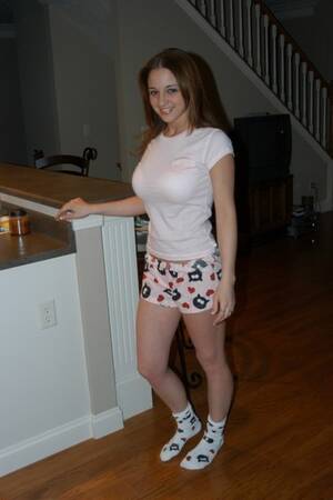 Amateur Bre Porn - Amateur Bra Porn Pics & Naked Photos - PornPics.com