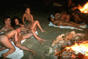 Elixir Porn - We offer you a porn glam trailer with an extract of the full porn video.  You can also see some of the sex pictures. To see all hard videos, full porn  movies ...