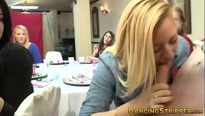 cock sucking party girls - Girls sucking cock and making it cum at a bachelorette party - XVIDEOS.COM