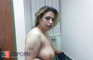 mature arab porn - ARAB MATURE NIKED. +1 -1