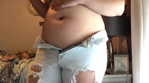 chubby small tit jeans - Full belly in small clothes - XNXX.COM
