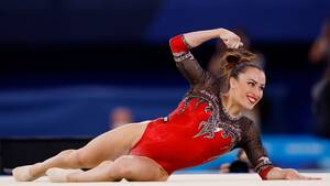 how to turn a gymnast into a lesbian - Italian gymnast Vanessa Ferrari wins first Olympic medal at 30 years old |  WFLA