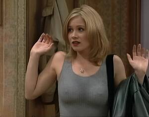 Chritine Applegate Porn.com - Christina Applegate : r/celebnipvisibility