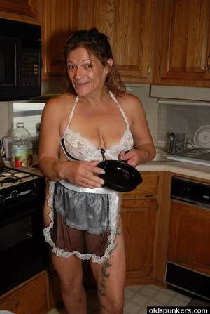 Mature Trailer Trash - Trailer trash mature fucked Porn Pictures, XXX Photos, Sex Images #2759236  - PICTOA