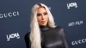 Kim Kardashian Porn Captions Rule 34 - Kim Kardashian 're-evaluating' her relationship with Balenciaga amid ad  scandal - ABC News