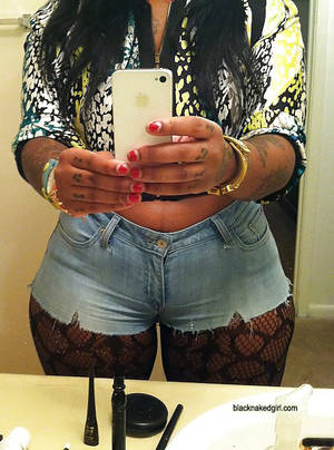 big black homemade pussy - Hot black BBW exposing her pussy in this homemade sex pics. Big-size  picture #2