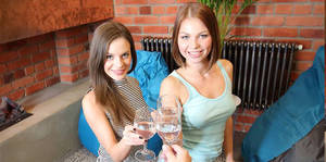 college reality - threesome review college humping TmwVRnet vr porn blog virtual reality