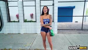 latina getting fucked for money - Latin girl fell for money and had with stranger in a van