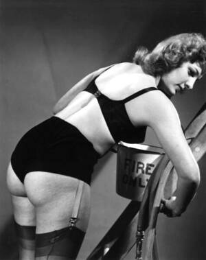 black and white vintage panties - Sex HD MOBILE Pics Vintage Classic Porn Vintageclassicporn Model Wednesday  Panties Sexpartner