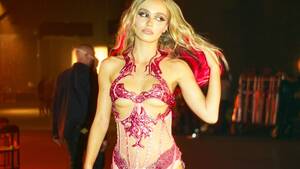 Amy Rose Porn Cum - The Idol' Episode 2 Controversial Moments: Music Videos, House Parties, More