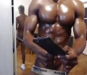 black muscle guy - BLACK MUSCLE SOLO GAY PORN VIDEOS - GAYFUROR.COM