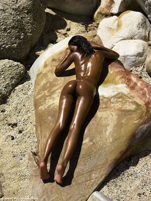 nude art black pussy - Shaved pussy black erotic chick seductively - XXX Dessert - Picture 5