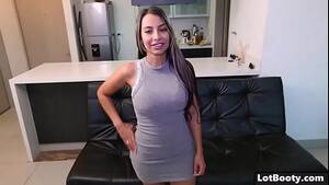 amateur latina tits val - Amateur latina MILF with tight ass and big boobs gets fucked , - XVIDEOS.COM