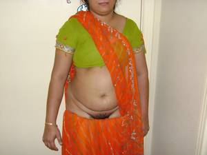 Full Size Aunty Hairy Pussy - Result of Desi Sex Indian Ayesha Aunty S Hairy Pussy