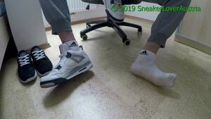 Air Porn In Socks - Unpacking and Fun with Friends Jordan 4 and Worn Socks - Pornhub.com
