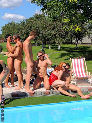 bi group sex pool - Poolside bisex orgy features hot weather an - XXX Dessert - Picture 7