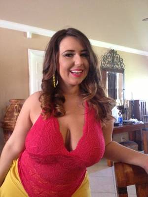 Lexxi Lockhart Porn - Romel Aurinegro on Twitter: \