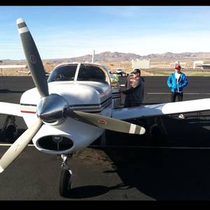 air plane - Flying with good friends