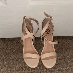 Daisy Fuentes Sexy Naked - Daisy Fuentes | Shoes | Strappy Nude Daisy Fuentes Heels | Poshmark