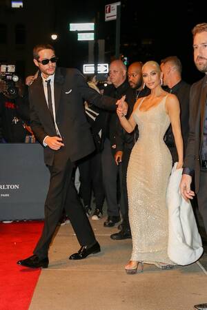 Kaley Cuoco Getting Fucked - Kaley Cuoco â€“ Janet Charlton's Hollywood, Celebrity Gossip and Rumors