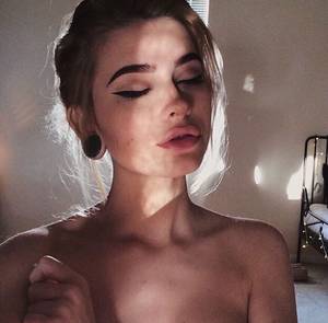 brown haired hoe brooke - alex