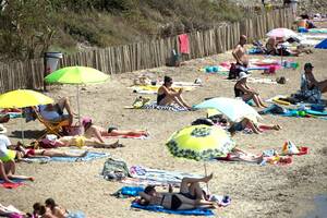 french beach sex - French women avoiding nude beaches fearing photographers